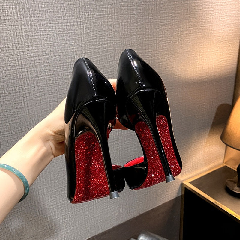 The Luminary Sculpted Pump