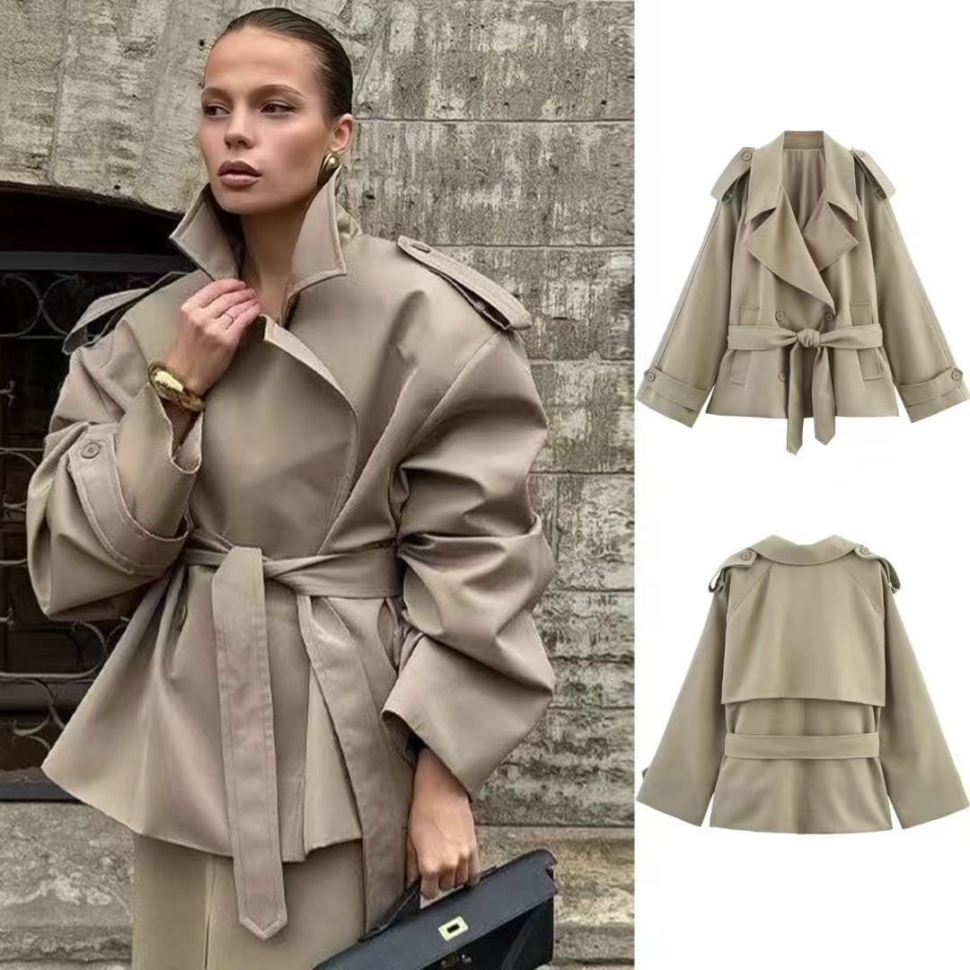 The Marais Structured Trench