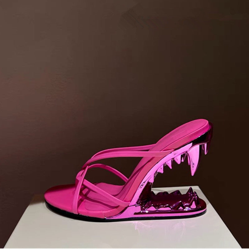 The Vanguard Sculpted Heel