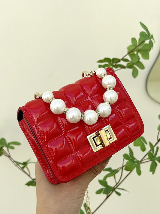 The Athena Pearl Messenger