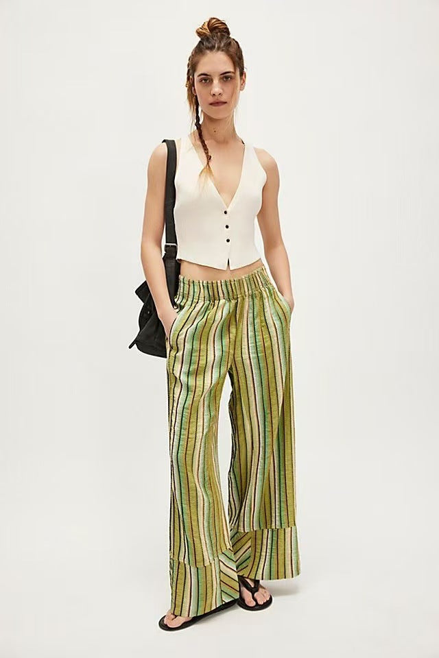The Avenue Pleated Wide-Leg