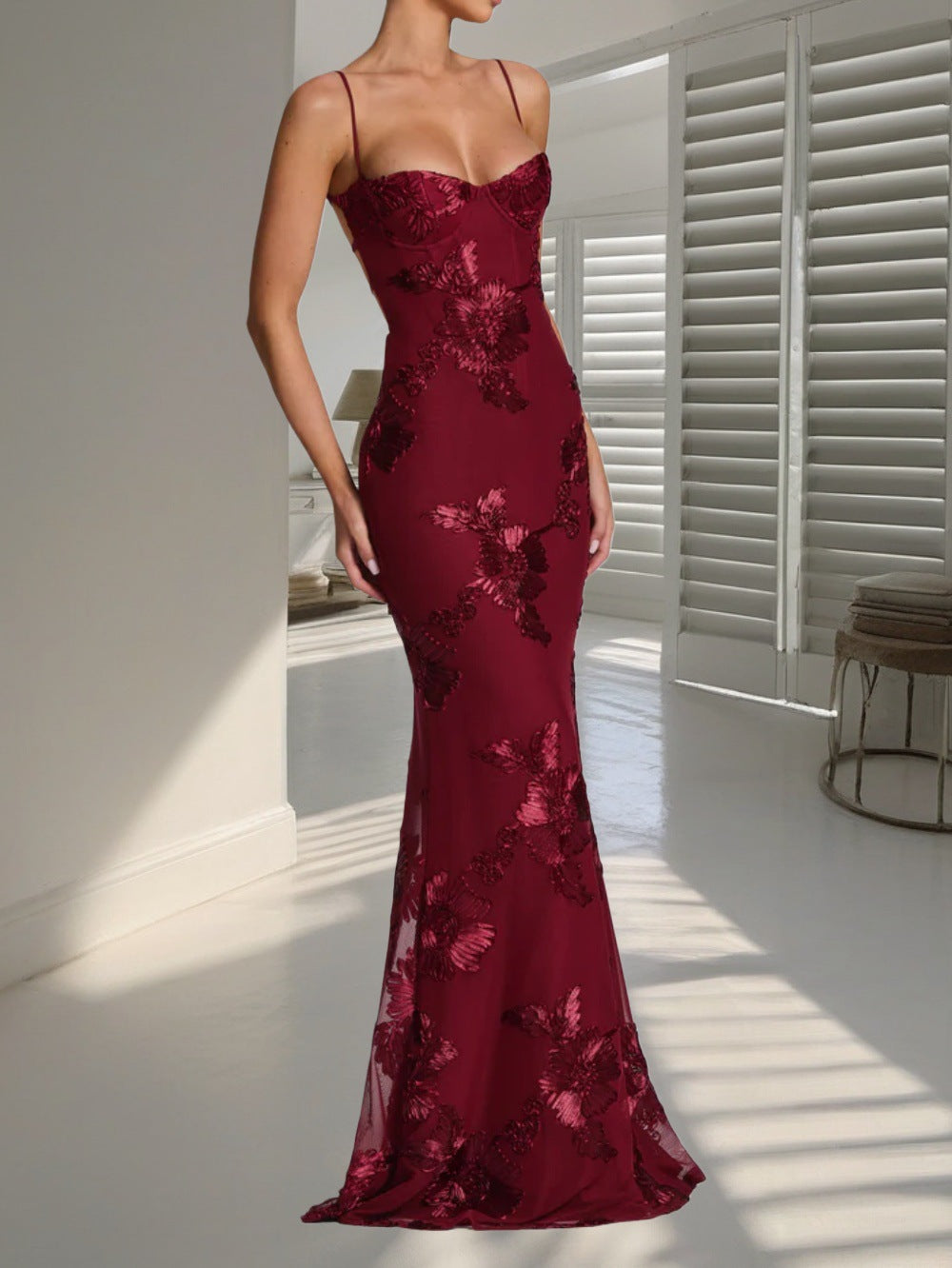 Embroidered Open Back Bodycon Long Dress