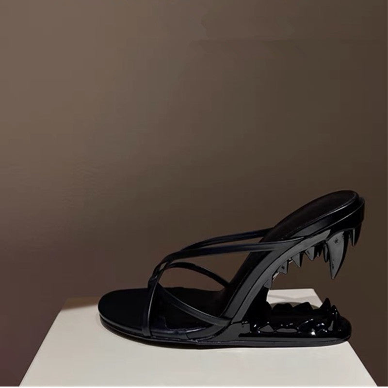 The Vanguard Sculpted Heel