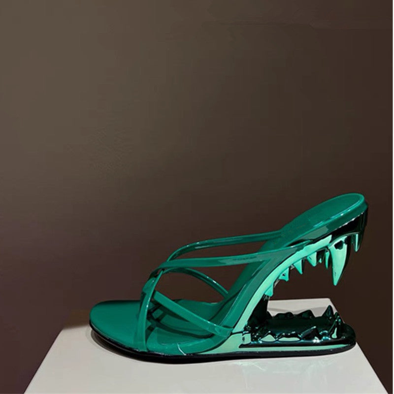 The Vanguard Sculpted Heel