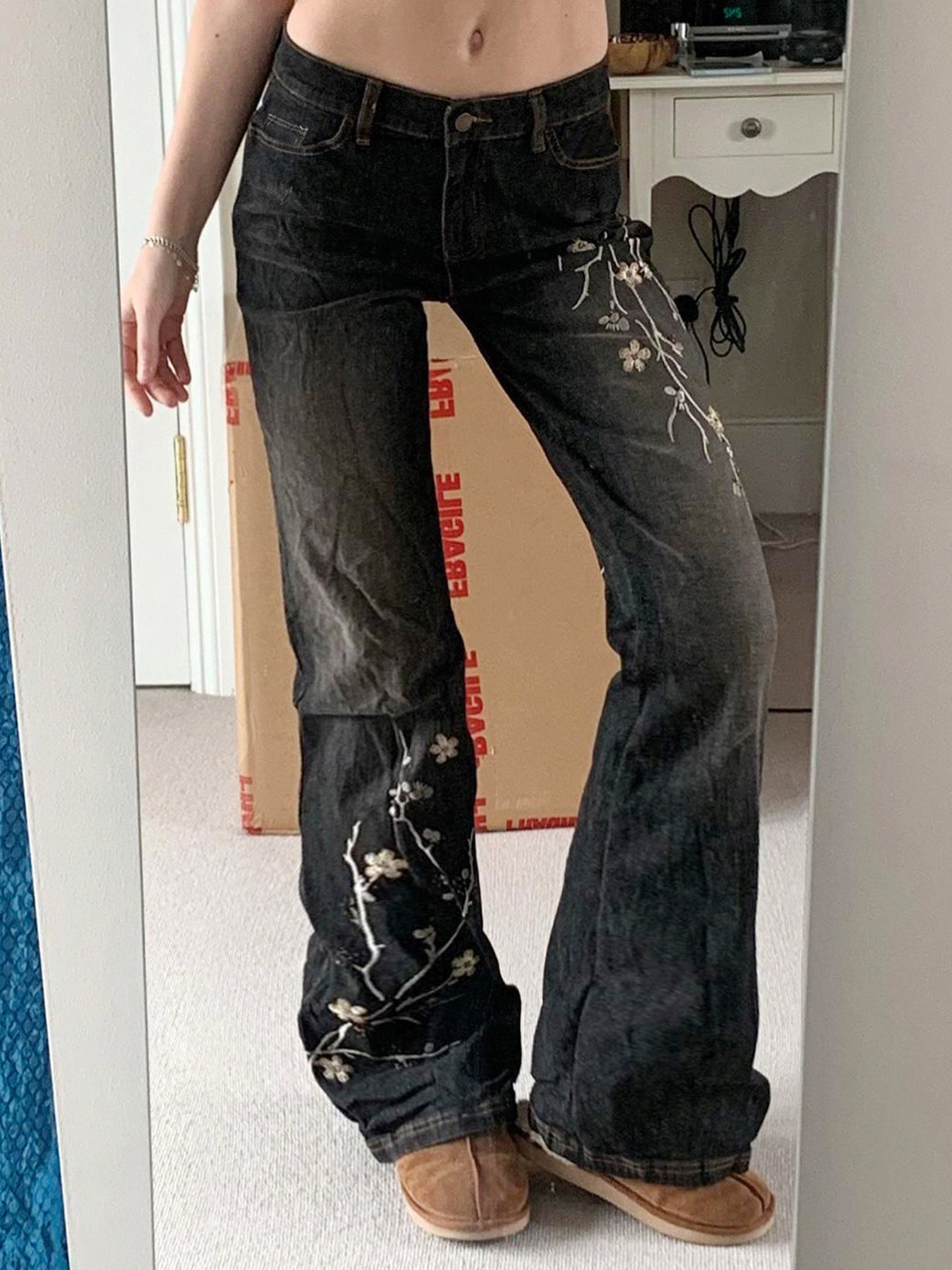 The Avenue Distressed Wide-Leg
