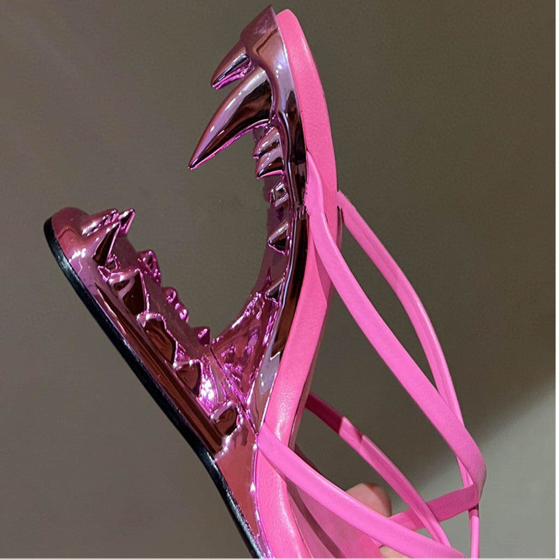 The Vanguard Sculpted Heel
