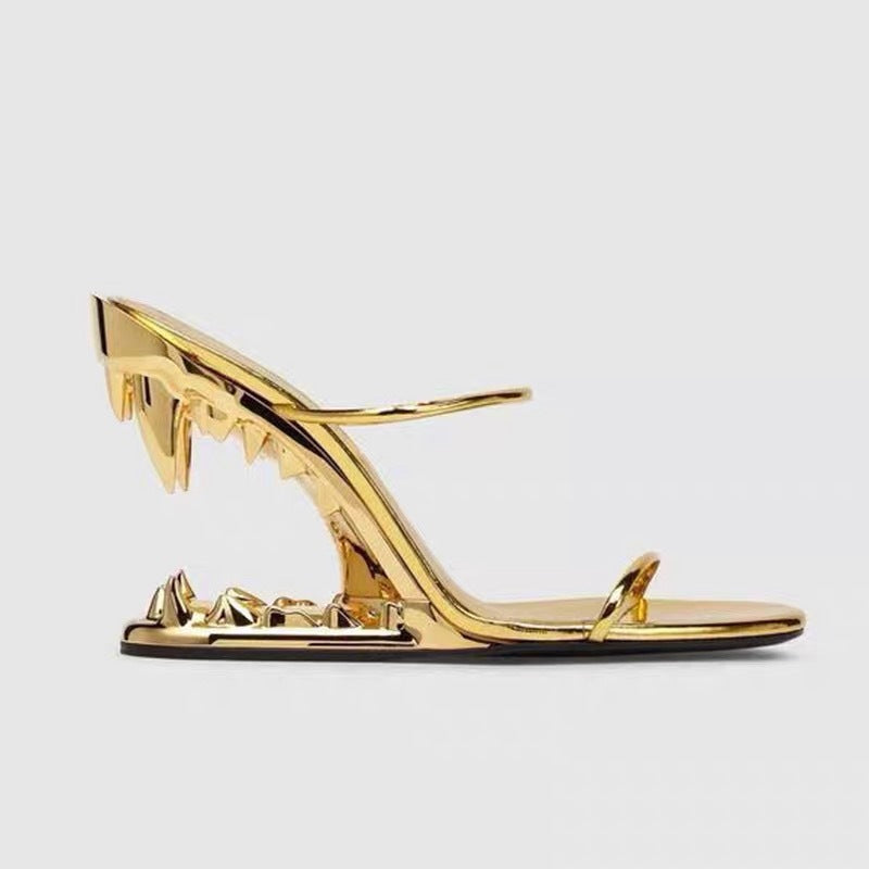 The Vanguard Sculpted Heel