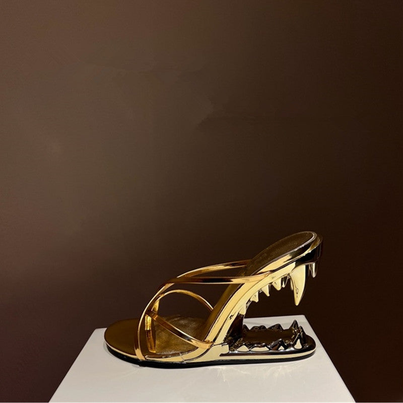 The Vanguard Sculpted Heel