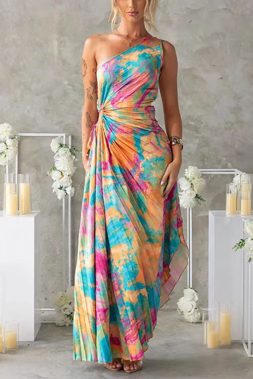 The Riviera Asymmetric Maxi