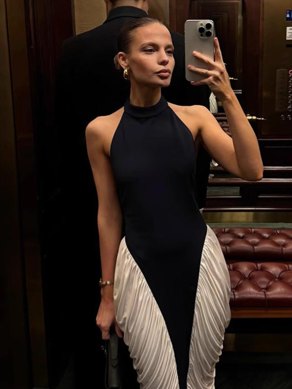 The Siren Contrast Gown